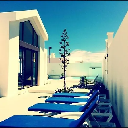 Stylish 4 Bedroom Villa
